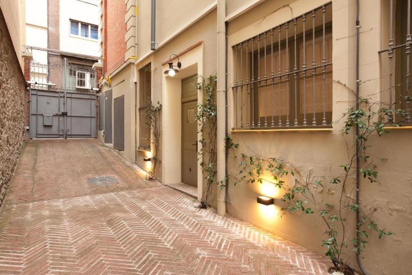 Romantic In Trendy Gracia Barcelona Eksteriør billede